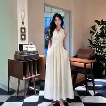 リゾートスタイルのドレープVネックキャミソールワンピース【セクシーなウエスト絞り・夏用・ロング丈】