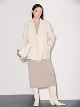 洗練されたデザインのダブルブレストウールコート【エレガント・英国風】