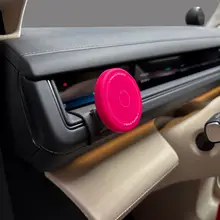 スマートフォン用 磁気吸着式ホルダー【車載用・シリコン製・新型】