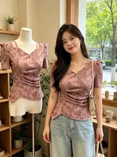 大きいサイズのデザイン染めTシャツ【短袖・夏用・ウエストシェイプ・ユニークなデザイン】