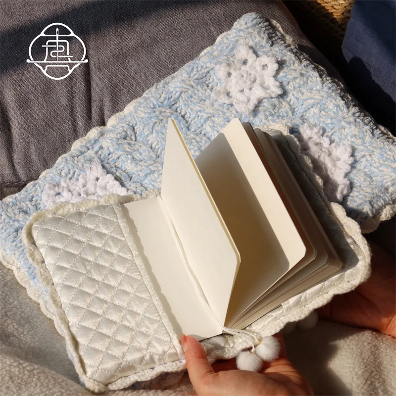 bullet journal に使えるアイデアは？冬の雪景色デザインが心を癒す手作り日記帳の選び方