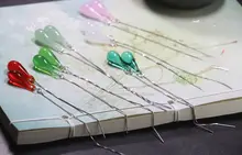 925純銀製 アレルギー対策の長款水滴形イヤリング【レトロデザイン・琉璃製】