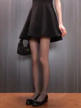 シンプルで使い勝手の良い黒のパンティストッキング【春夏・柔らかい着心地】