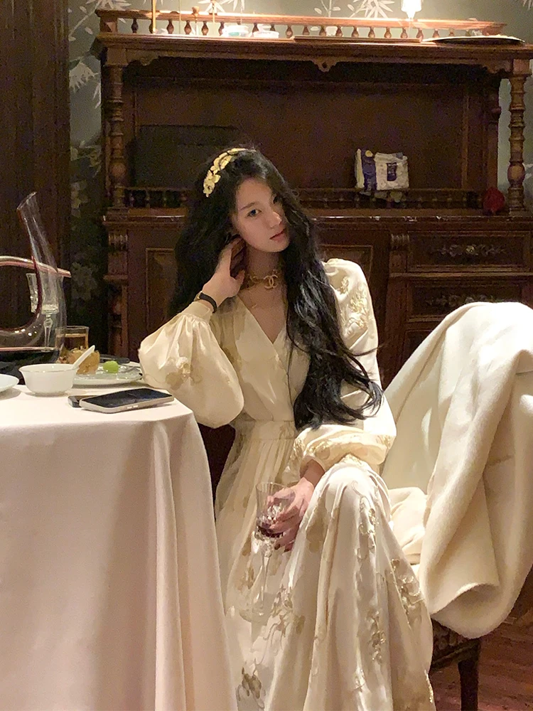 オーバーオールドレスを選ぶときに迷うのは、本当に「どんなもの？」なのか？