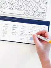 シンプルでクリエイティブな万年カレンダー デスク用スケジュールノートマット