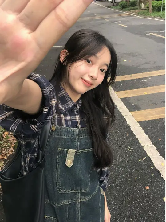 チェックシャツ+ヴィンテージデニムサロペットスカートセット【春秋・ゆったりフィット・レディース】