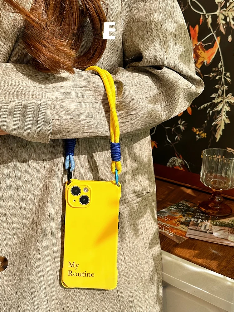 シンプルで便利！斜め掛け対応のスマートフォンケースが日常使いに最適な理由