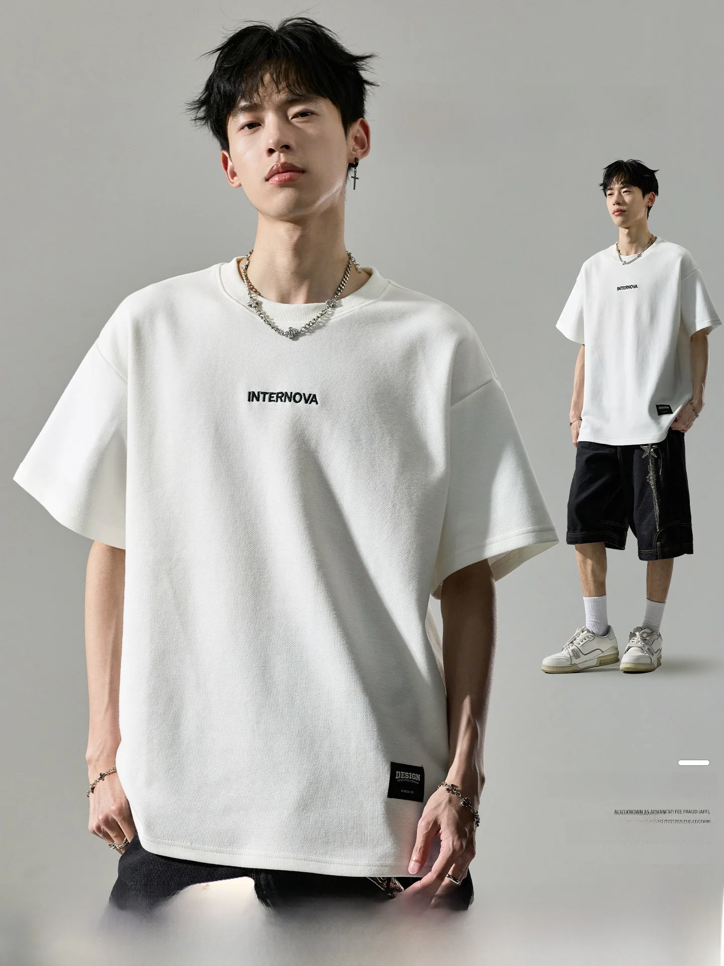 tシャツ ワンポイント 刺繍：SZONの白色短袖Tシャツが提供するカジュアルデザインの実用性