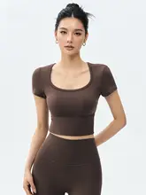 DCW フィットネス用タンクトップ【ショート丈・フラットネック・極上の柔らかさ・ブラ付き・ヨガやランニングに最適】