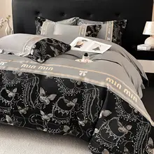 高級感ある黒の刺繍入り四点セット【全棉・浮彫りデザイン・ベッドカバー・シーツ・マットレスカバー】（セットアップ対応）