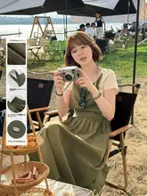 ミリタリーグリーンの春夏用サロペットスカート【小柄向け・スタイリッシュデザイン】