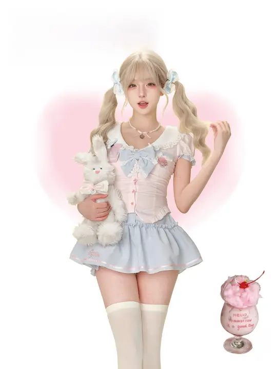 少女風セーラー襟半袖トップス【蝶ネクタイ付き・ブルーのスカートも】（セットアップ対応）