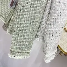 浅緑色のツイード調ジャケット【春秋用・上品デザイン・女性用】
