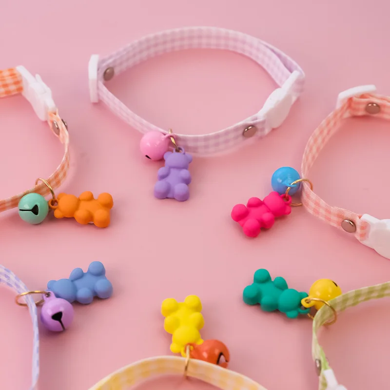 ペット アクセサリーを選ぶときに迷う？今すぐ使えるおすすめアイテムとは？