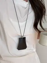 多機能ネックマグネットレザー眼鏡クリップネックレス【収納機能・女性用・ロングタイプ】
