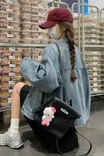 オシャレなデザインのショートデニムジャケット【春秋用・レディース】