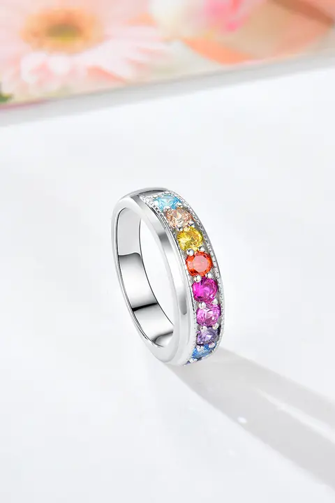 カラフルなサファイアのリング【925純銀製・18Kホワイトゴールドコーティング・精巧なデザイン】