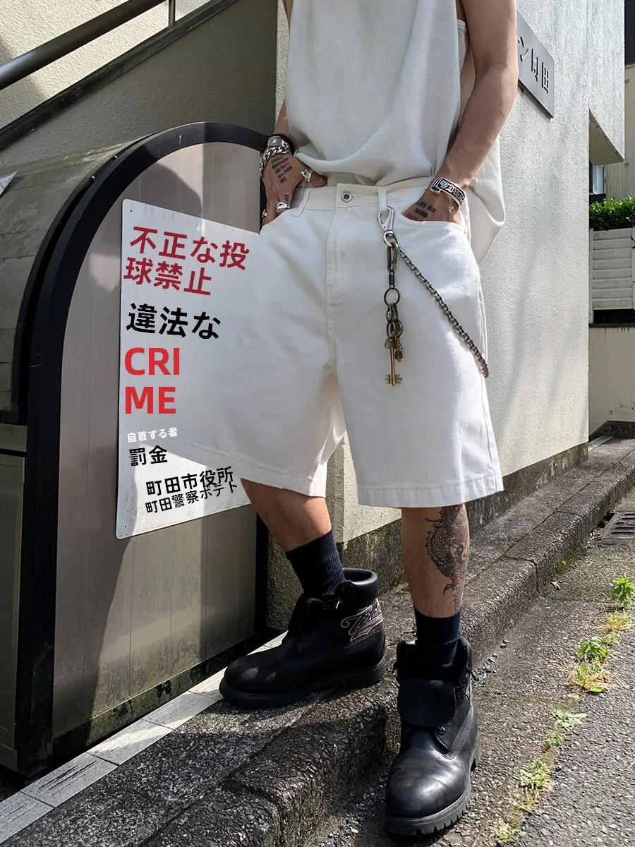 ストリート系中学生男子が選ぶ、通学にぴったりな白デニムショートパンツはどう選ぶ？