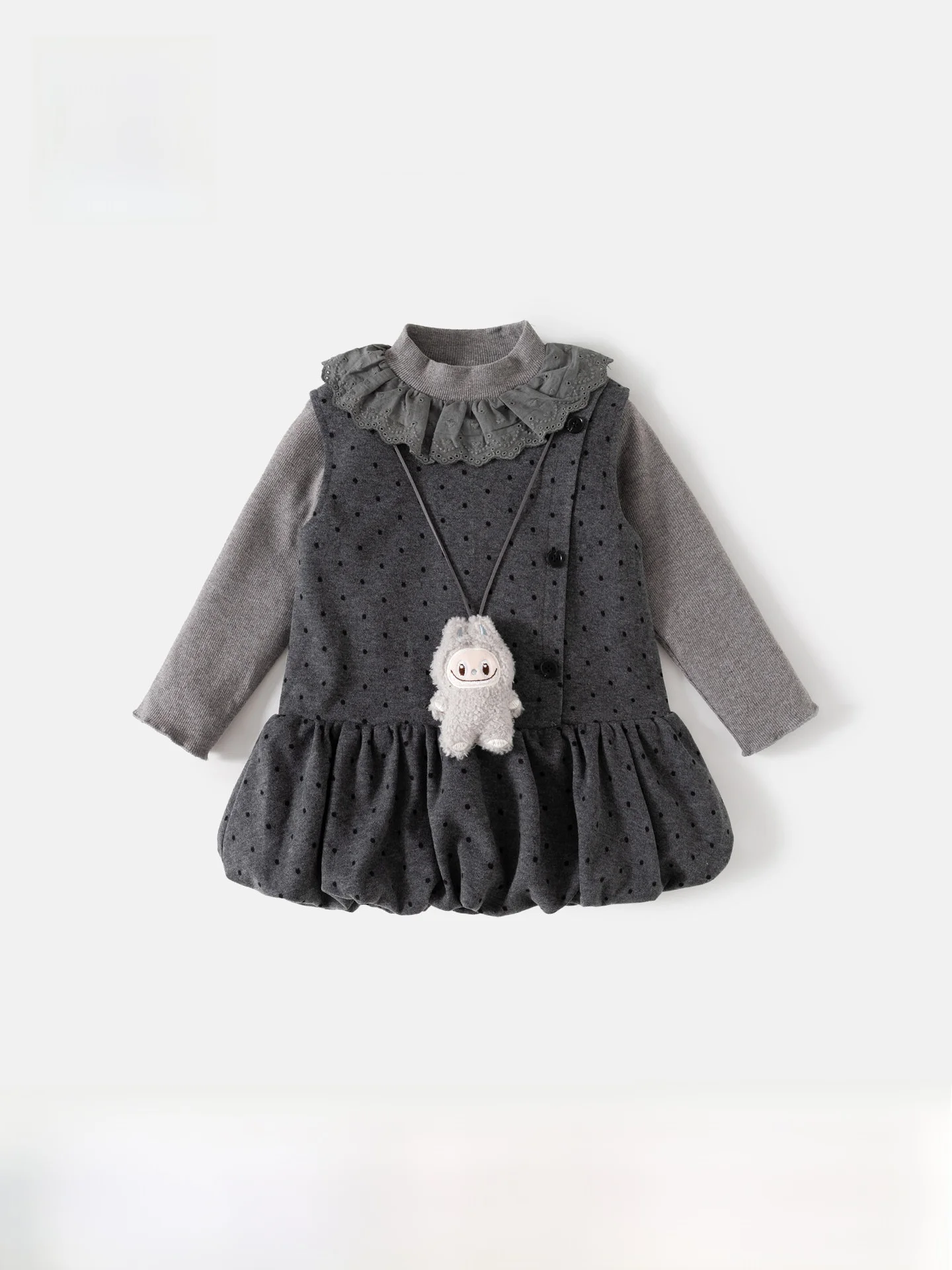 1歳誕生日の祖父母に贈る服は、どんなスタイルがおすすめですか？