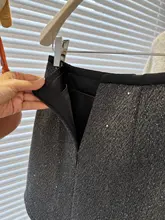 グレーのスパンコール付きウールミディスカート【ハイウエスト・Aライン・秋冬用】