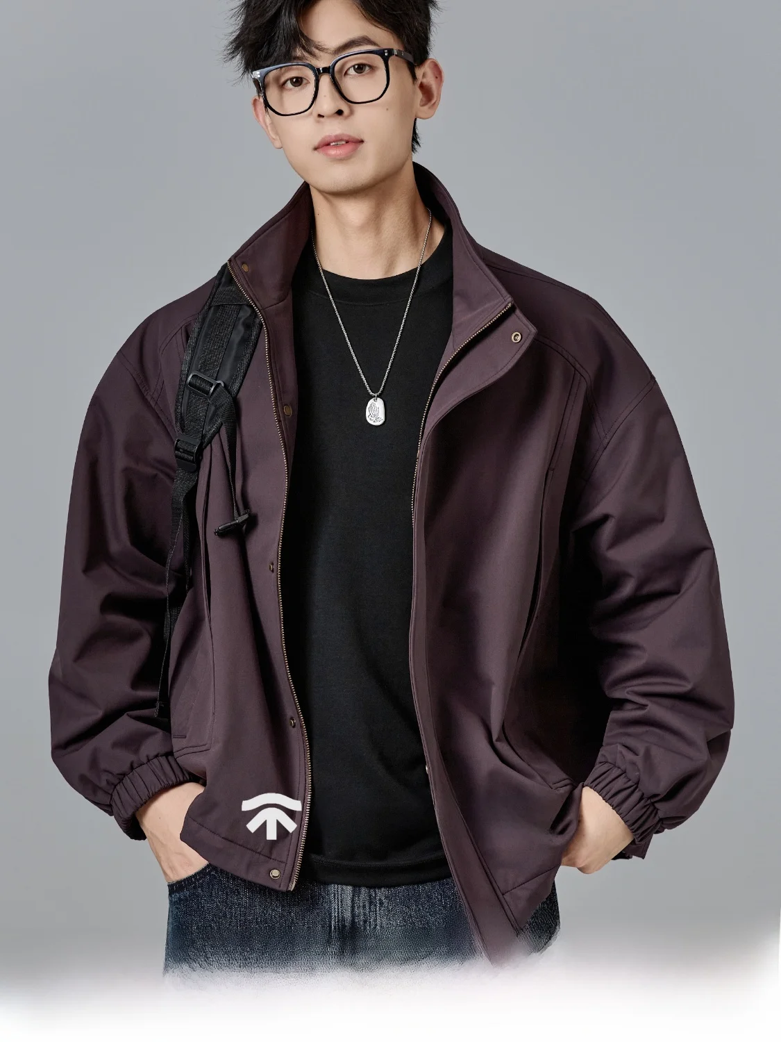 秋服 メンズ どんな着こなしに使える？T型デザインのジャケットが解決するリアルな悩み