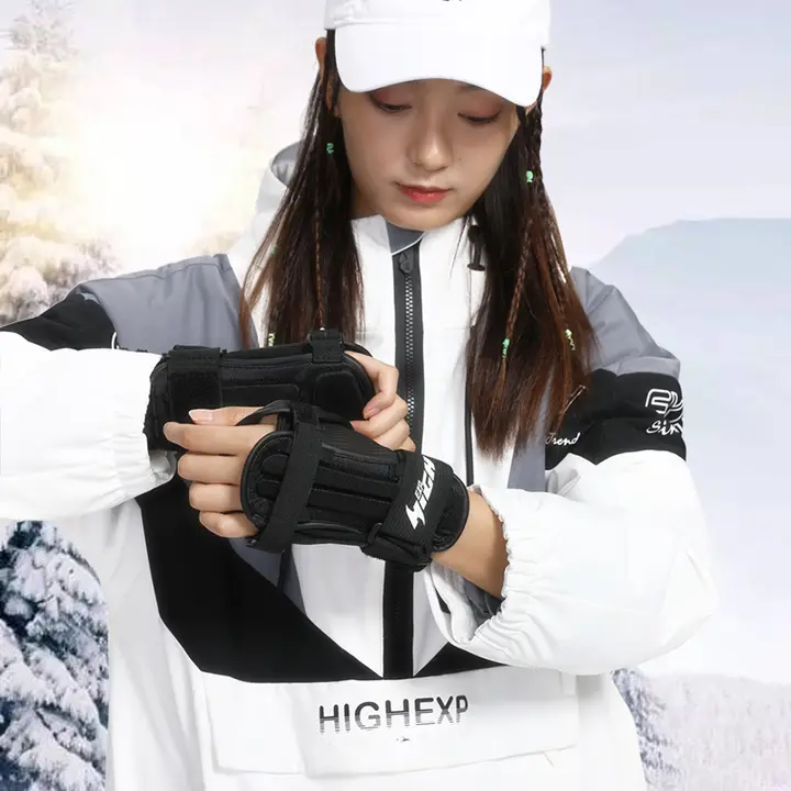 滑雪用手首保護具【男女兼用・捻挫防止・シングル＆ダブルボード対応】