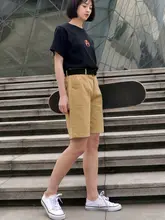 カーキ色 ワークショートパンツ【夏用・ゆったりフィット・カジュアルスタイル・大サイズ】