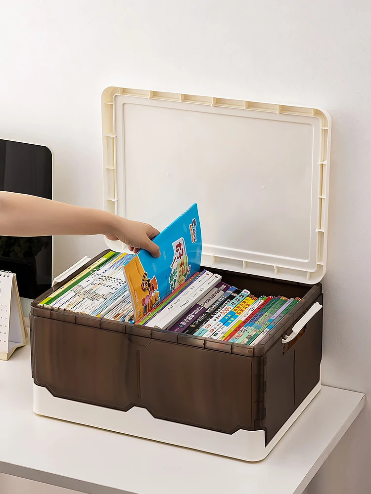 コンテナボックスを選ぶときに迷う？透明プラスチック製の書籍収納ボックスが解決する3つの理由