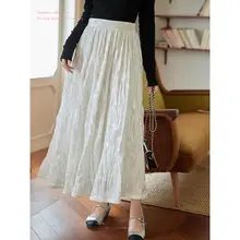 白色の圧皺サテン半身スカート【秋用・高腰・Aライン・レトロデザイン】