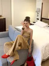 チェック柄の短丈ビスチェとリボン付きワイドパンツ（セットアップ対応）