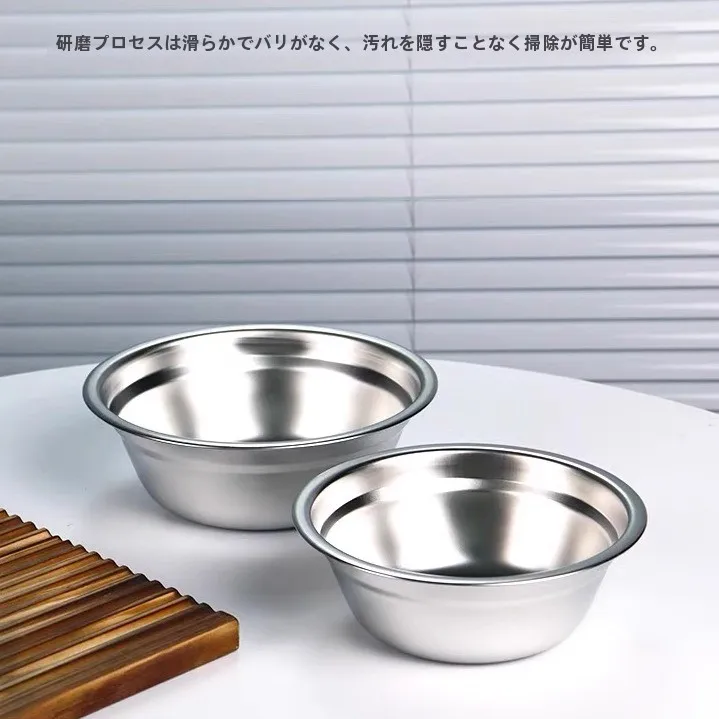 キッチンをスッキリ整理！収納グッズおすすめ　ステンレスディッシュの実用ガイド
