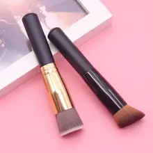 携帯用 斜め平頭ファンデーションブラシ【柔らかい化粧ブラシ・パウダー・クリーム用】
