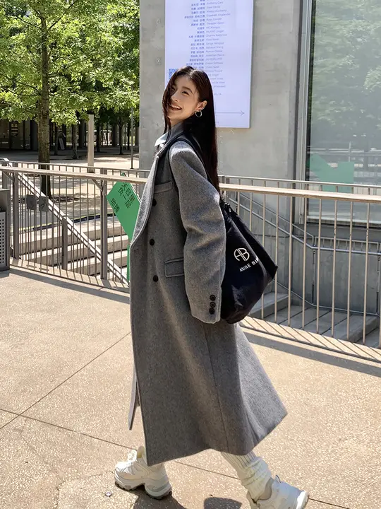 グレーのスーツカラーのウールコート 女性用 秋冬 ダブルブレスト ロング ウール コート アウター