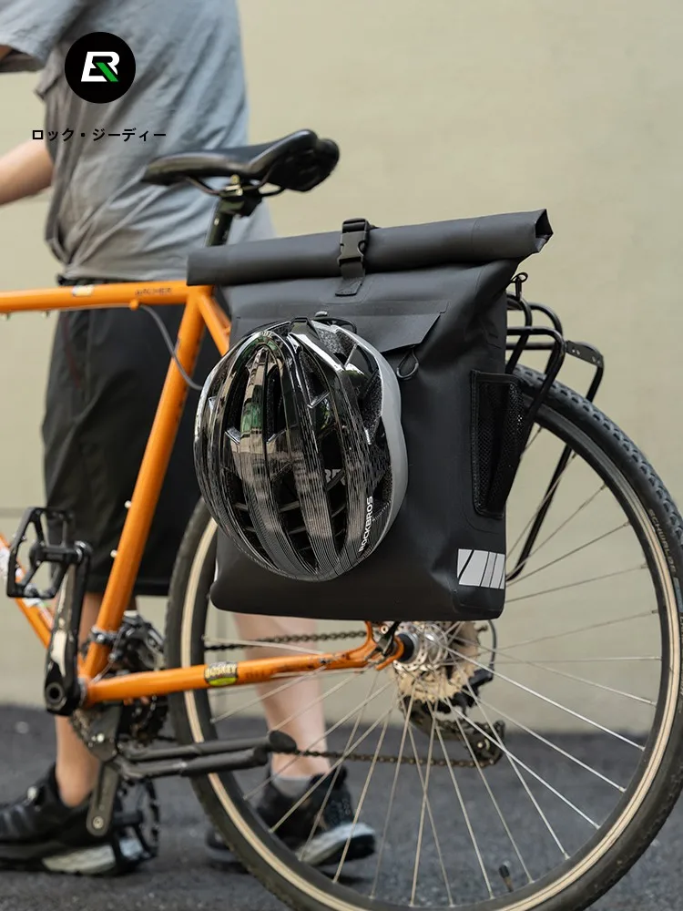 キャンプで自転車を安全に運ぶには、どんな後荷台バッグがおすすめ？