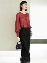 赤いテンセル製シャツとスカート【春用・女性用・上品なデザイン】（セットアップ対応）