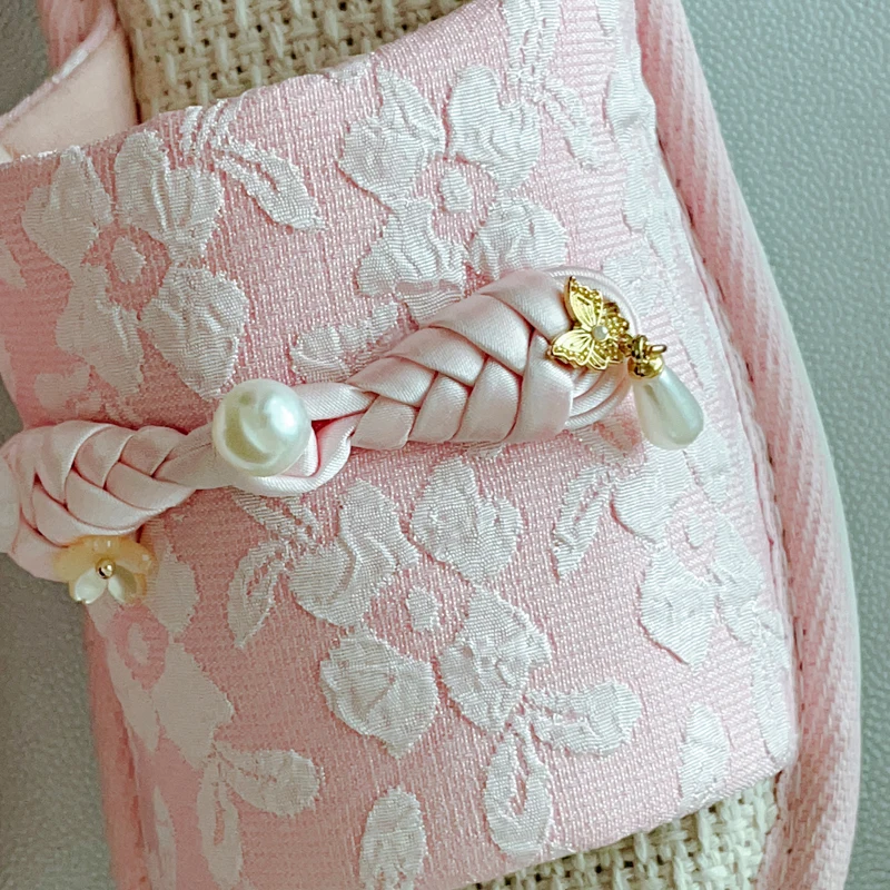 女性用麻のスリッパ：古風デザインで春秋に最適な防滑室内スリッパ