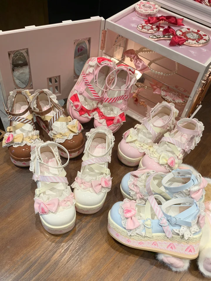 草苺デザイン厚底ロリータシューズ【可愛い・全色展開】