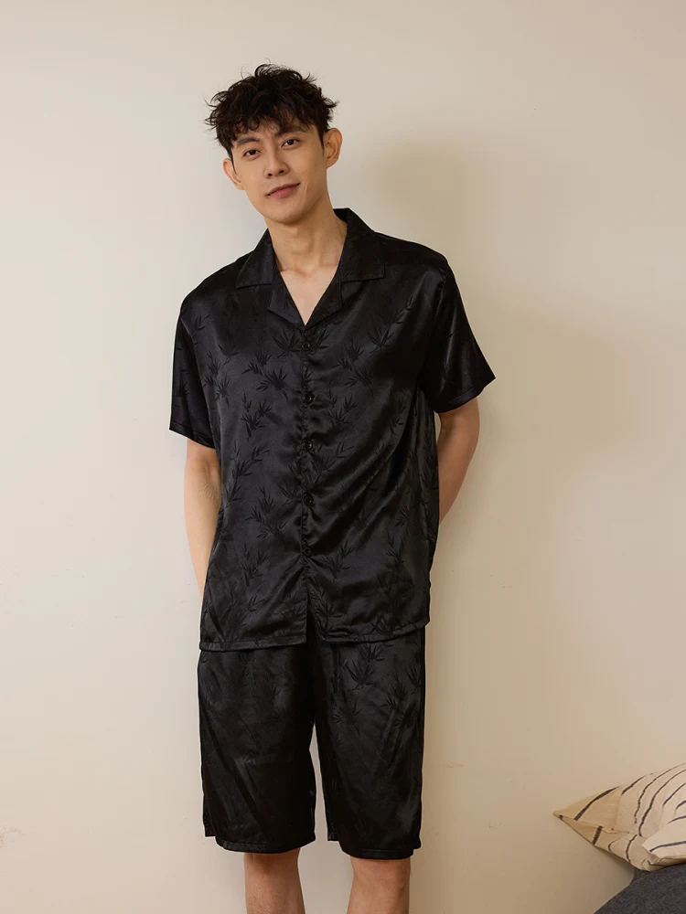 涼感アイスシルクパジャマ【男性用・開襟・短袖・ショートパンツ・シンプル高級】（セットアップ対応）