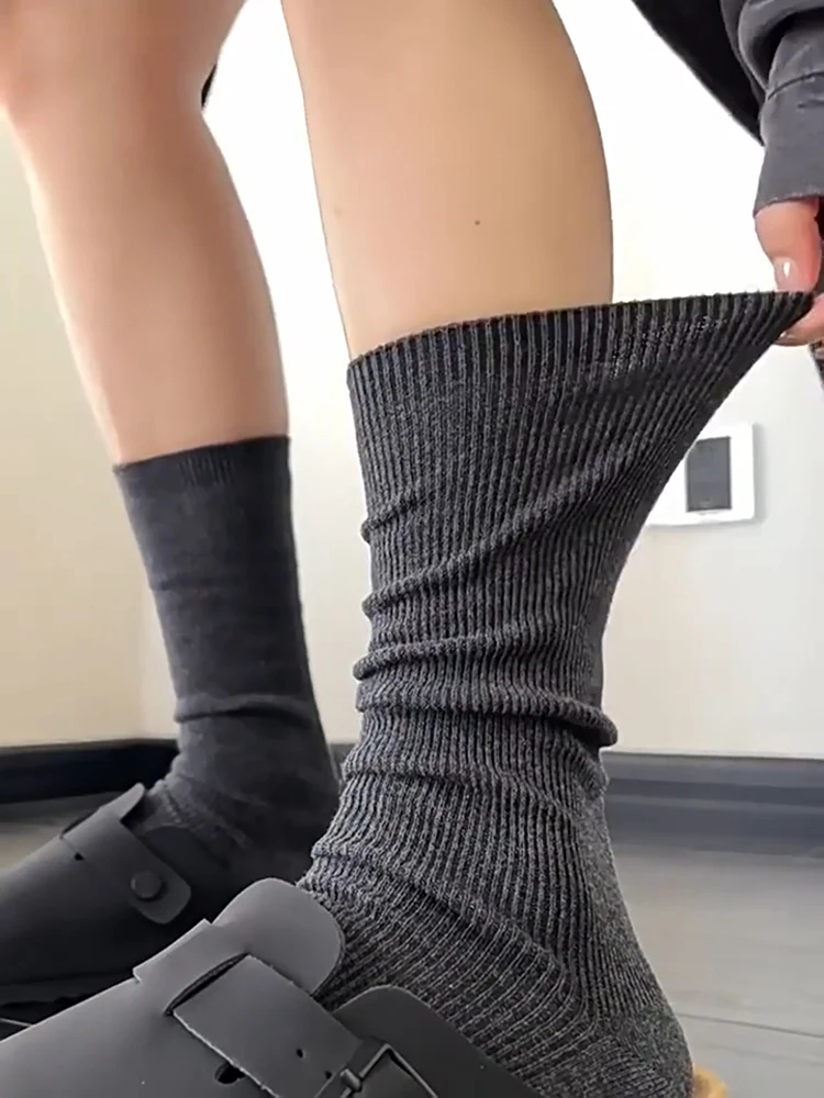 チュニックに合うパンツの選び方：シンプルで着やすいストレートパンツの実用ガイド