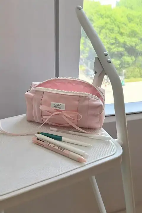 バレエパーティー風リボンペンケース【大容量・ユニークデザイン】