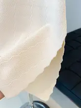 波浪デザインの雲ニットベスト【レース襟・サイドスリット・シンプルスタイル・夏用】