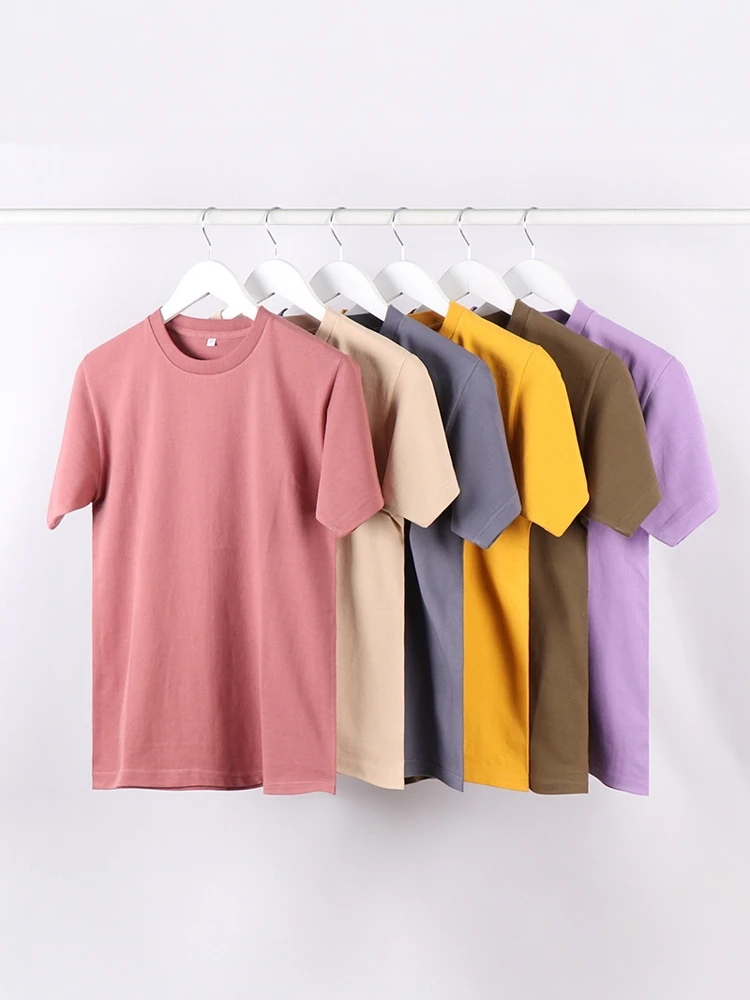 刺繍入りタンクトップは、どんなデザインが今、本当に旬なのか？