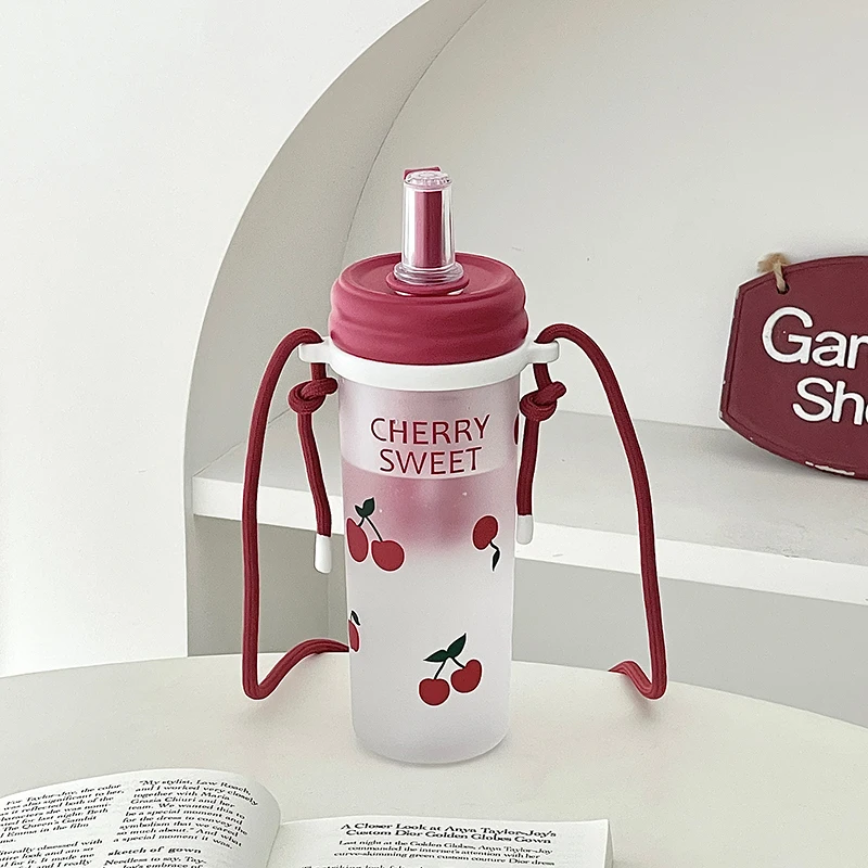 ストロー付き水筒 夏用さくらんぼデザイン トライタン製 900ml 大容量で高温耐性