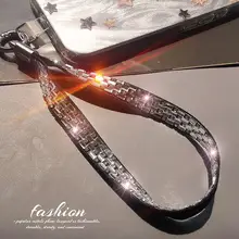 高級感あふれるクリスタル付き広幅スマートフォン用ストラップ【防失失機能・女性用・個性的デザイン】