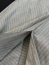 トレンディなデザイン！肩開きのAラインチェック柄ロングワンピース【コットン素材・ノースリーブ・ビーチ＆通勤用】