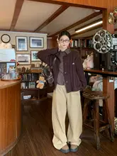 チェック柄のレディースシャツ【短丈・長袖・フィットデザイン】
