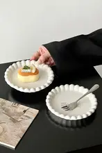 高級感のある陶製プレート【パールエッジ・フランス風・スイーツ＆デザート用】