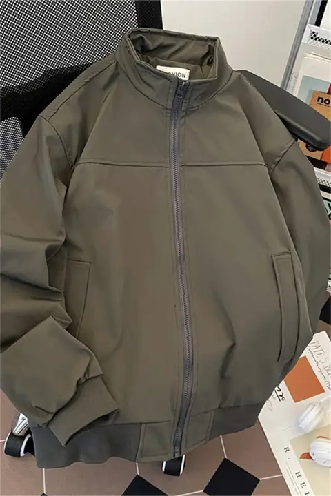 春季用 防水ジャケット【スタンドカラー・カジュアルデザイン・メンズ】