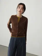 高品質のカシミヤニットカーディガン【柔らかい肌触り・秋冬用】