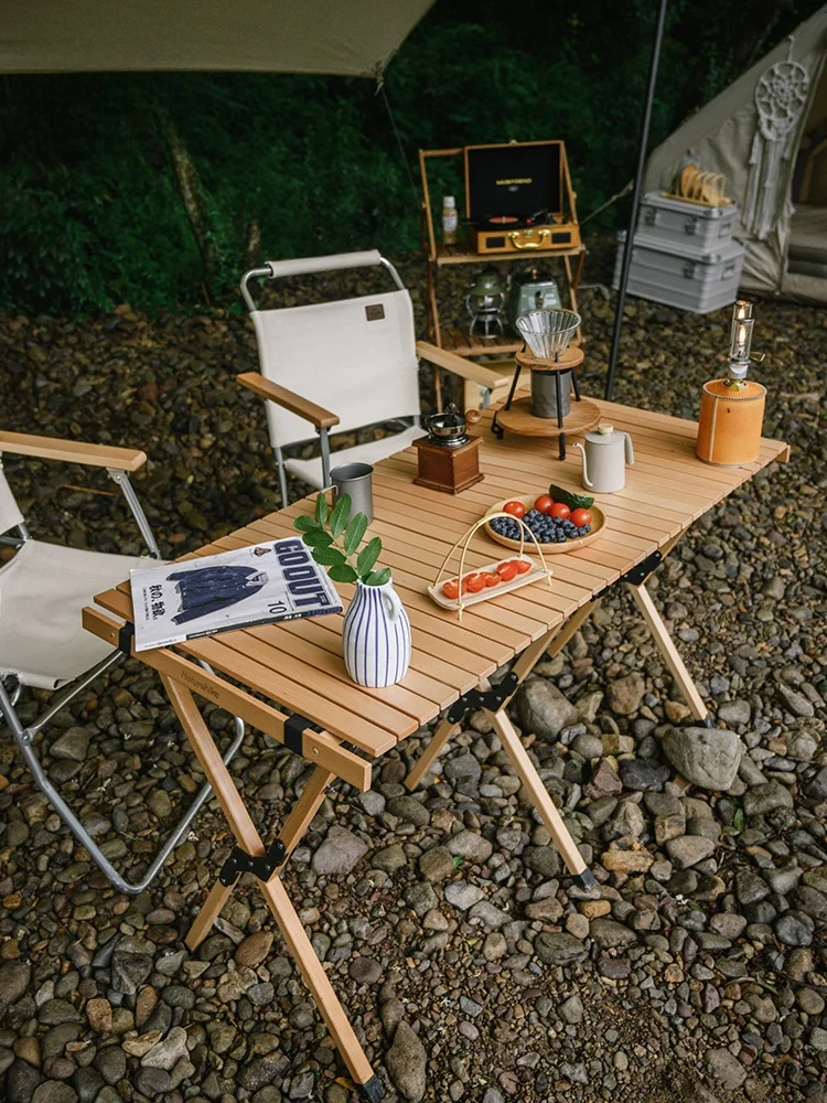 Naturehike 高級折りたたみキャンプテーブル：キャンプ道具を節約調達するための実用性と価格戦略